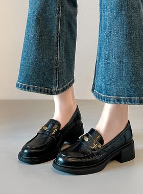 2026年春季英伦风金属扣乐福鞋粗跟一脚蹬通勤圆头小皮鞋百搭单鞋