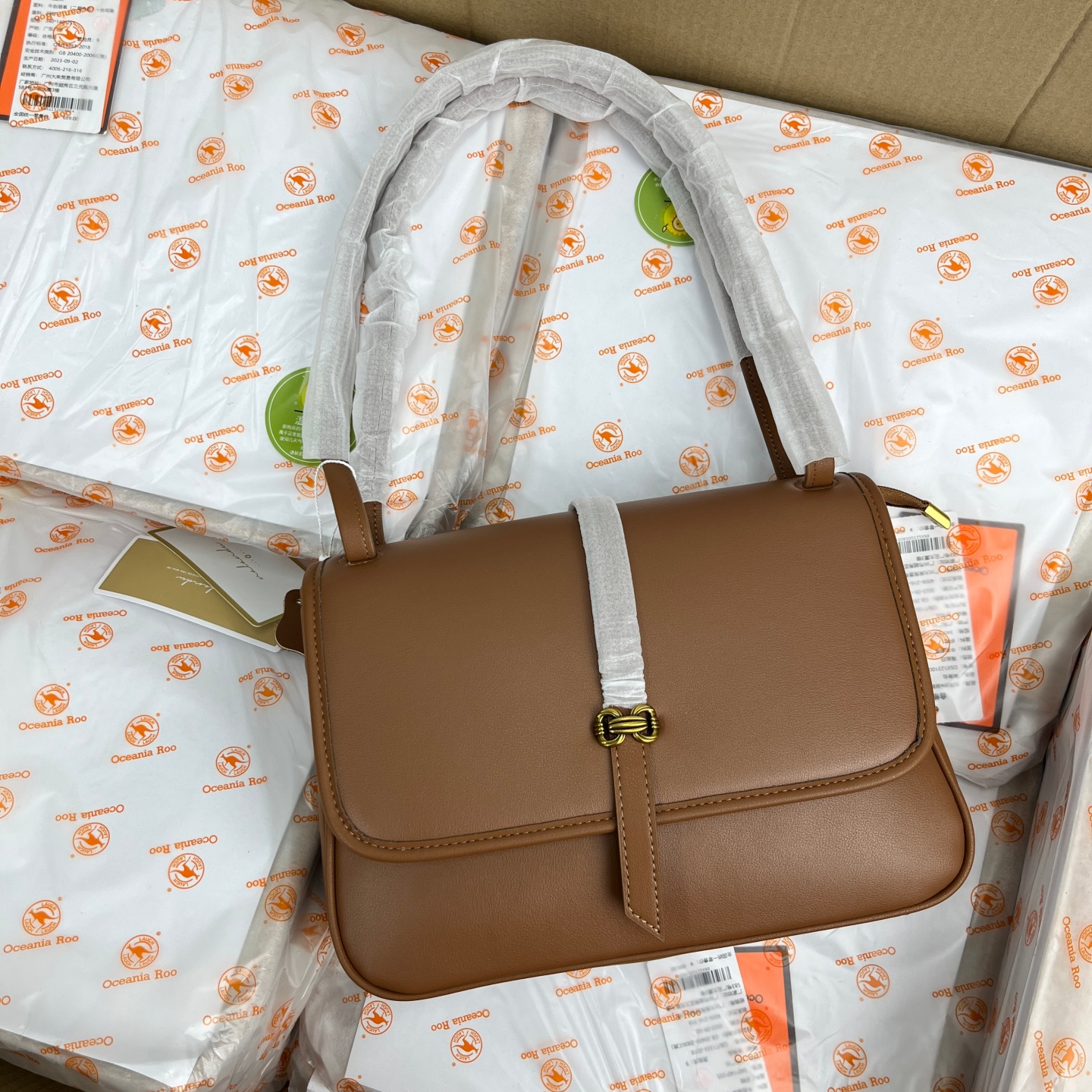 纳兰杜尾货真皮女包只有几个