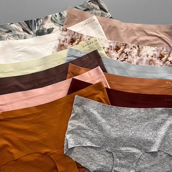 Danski*n裸感磨毛女士内裤纯色简约三角裤