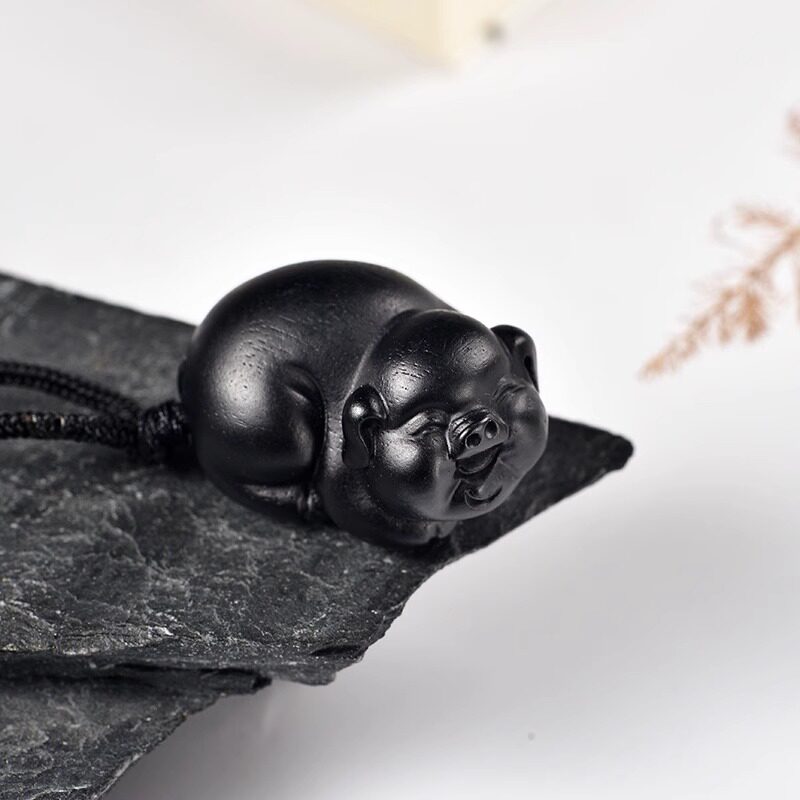 黑色木雕猪吊坠挂件实木十二生肖木头猪吉祥物挂件木质装饰工艺品
