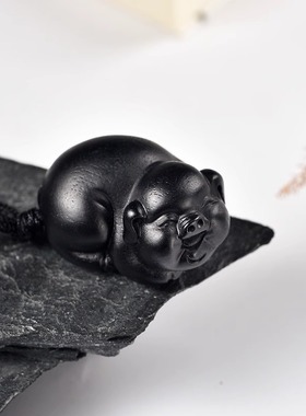 黑色木雕猪吊坠挂件实木十二生肖木头猪吉祥物挂件木质装饰工艺品