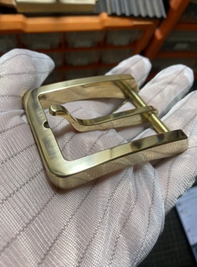 纯铜大D扣线切割黄铜皮带扣可订任意尺寸与重量内径4.0铜扣头轻奢