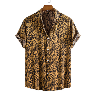 Leopard print short-sleeved shirt 时尚休闲豹纹印花短袖衬衫男