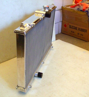 汽车改装高性能水箱适用于丰田卡罗拉TOYOTA COROLLA AE101 AE102