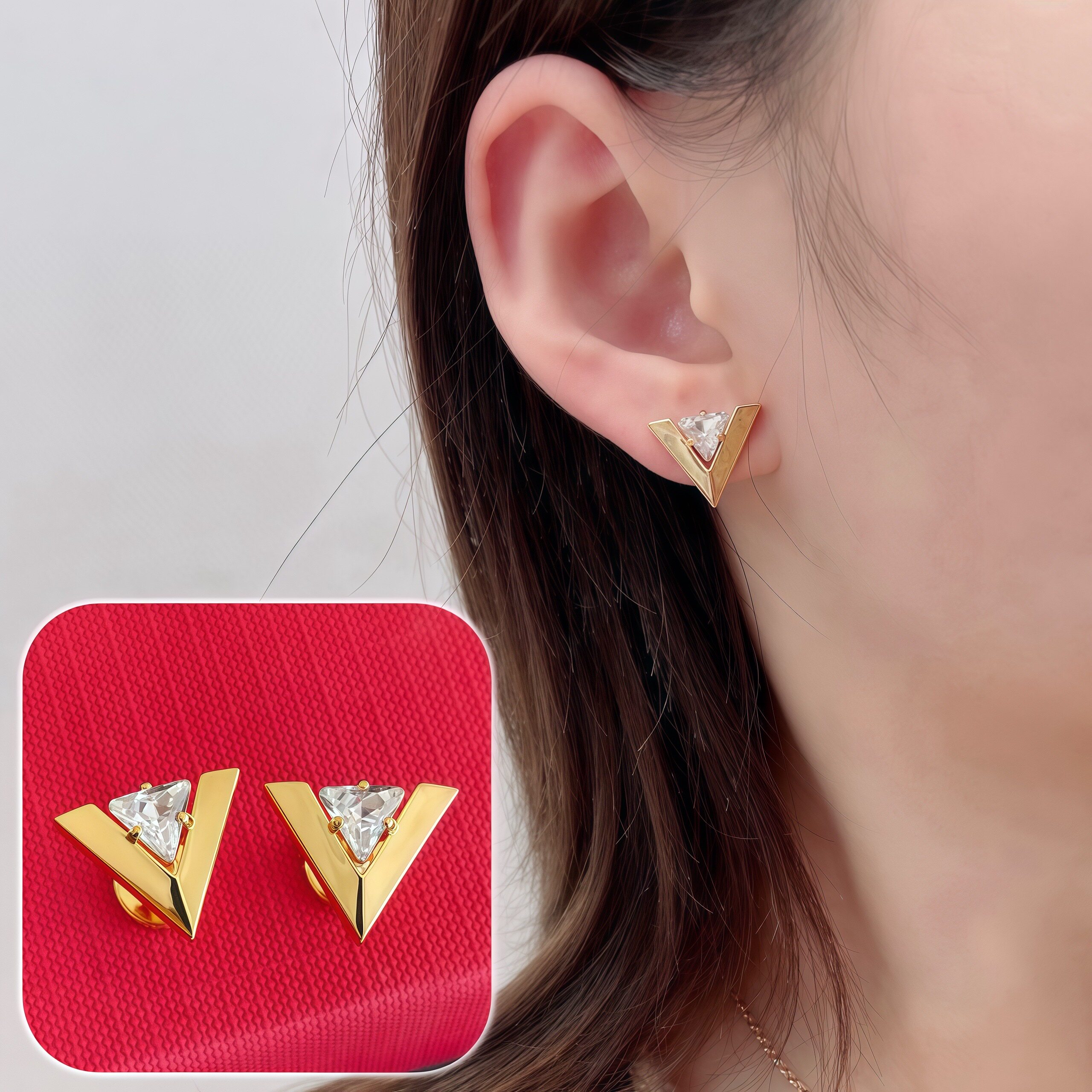 25新小众时尚个性轻奢几何三角形耳钉女镀金镶钻设计师耳环百搭款
