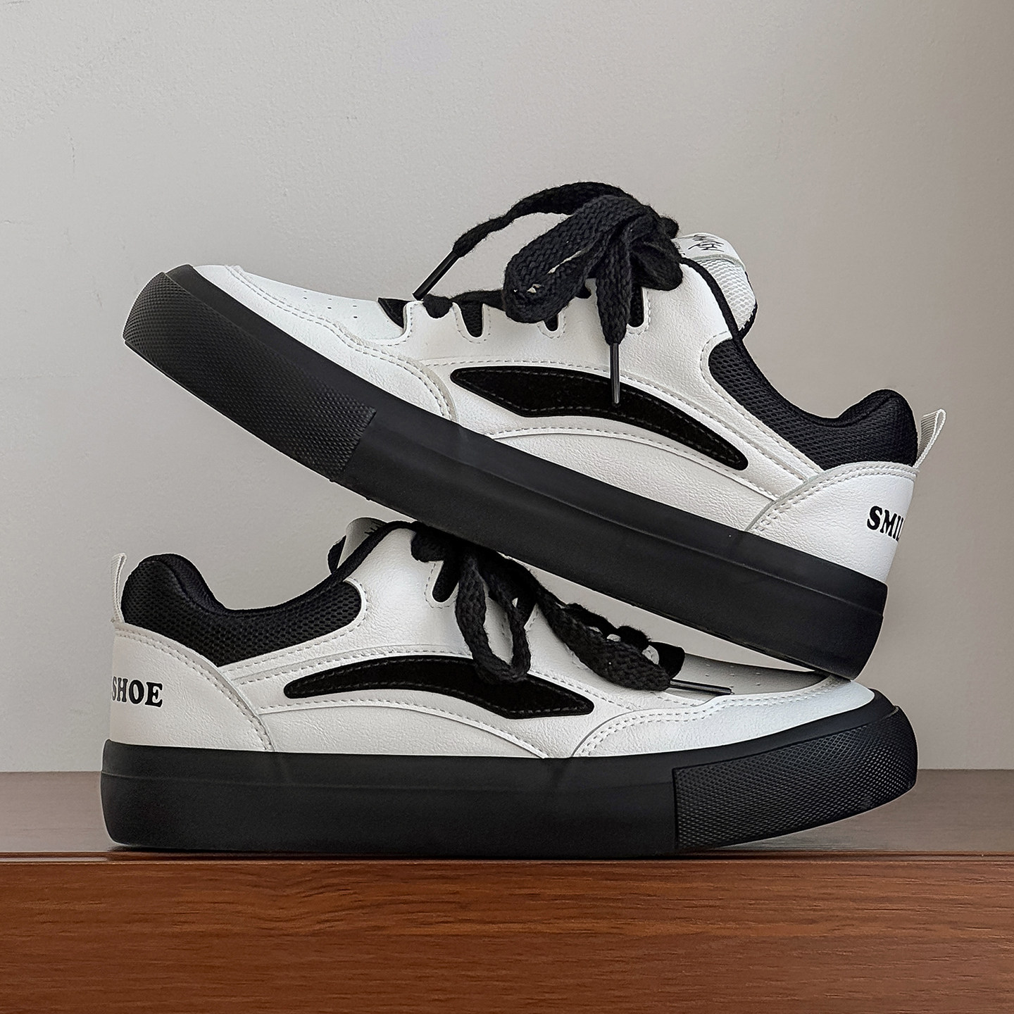 男鞋子潮鞋2026新款低帮板鞋潮流复古休闲运动鞋百搭青少年学生鞋