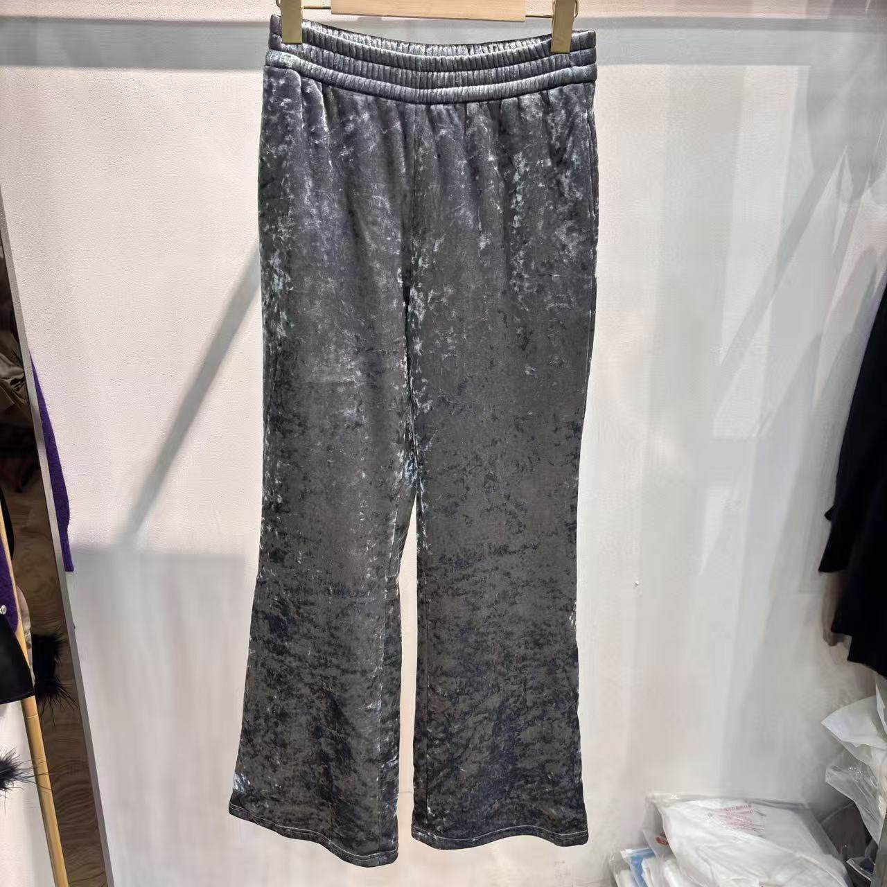 亮点GZ-冬装加绒弹力丝绒直筒长裤8312,女装/女士精品,休闲裤,淘宝优惠券,粉丝福利购,淘宝优惠卷