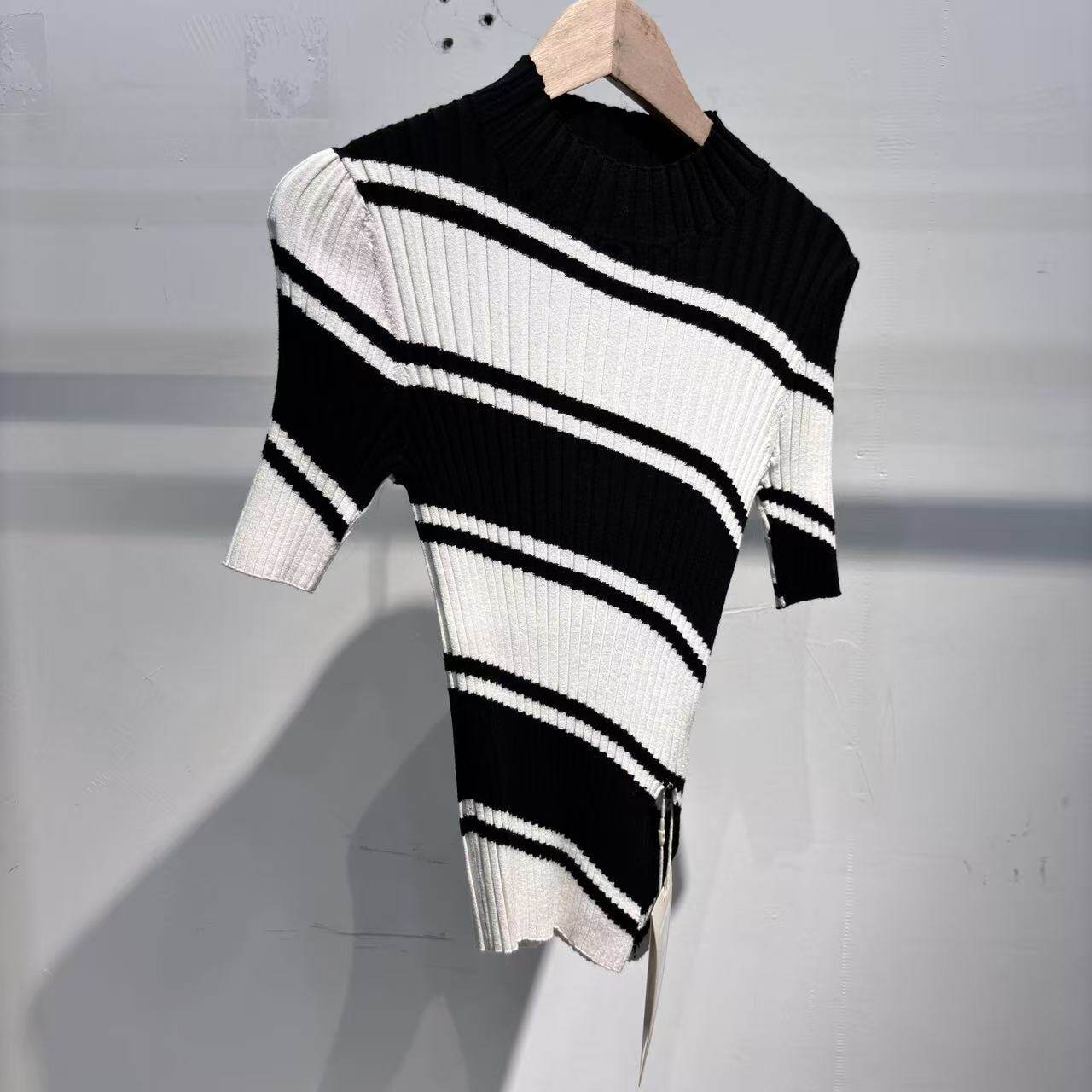 MG系列26春款修身半高领中袖百搭针织衫1501