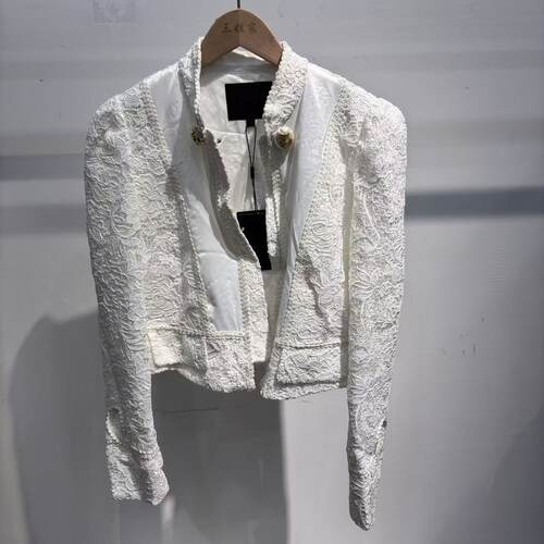 A系列26春秋款轻奢重工短款修身外套1061