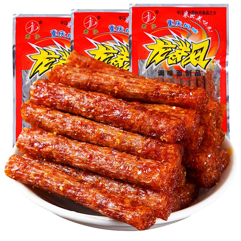 君仔龙卷风辣条8090后童年喜爱麻辣素食面筋儿时怀旧休闲零食