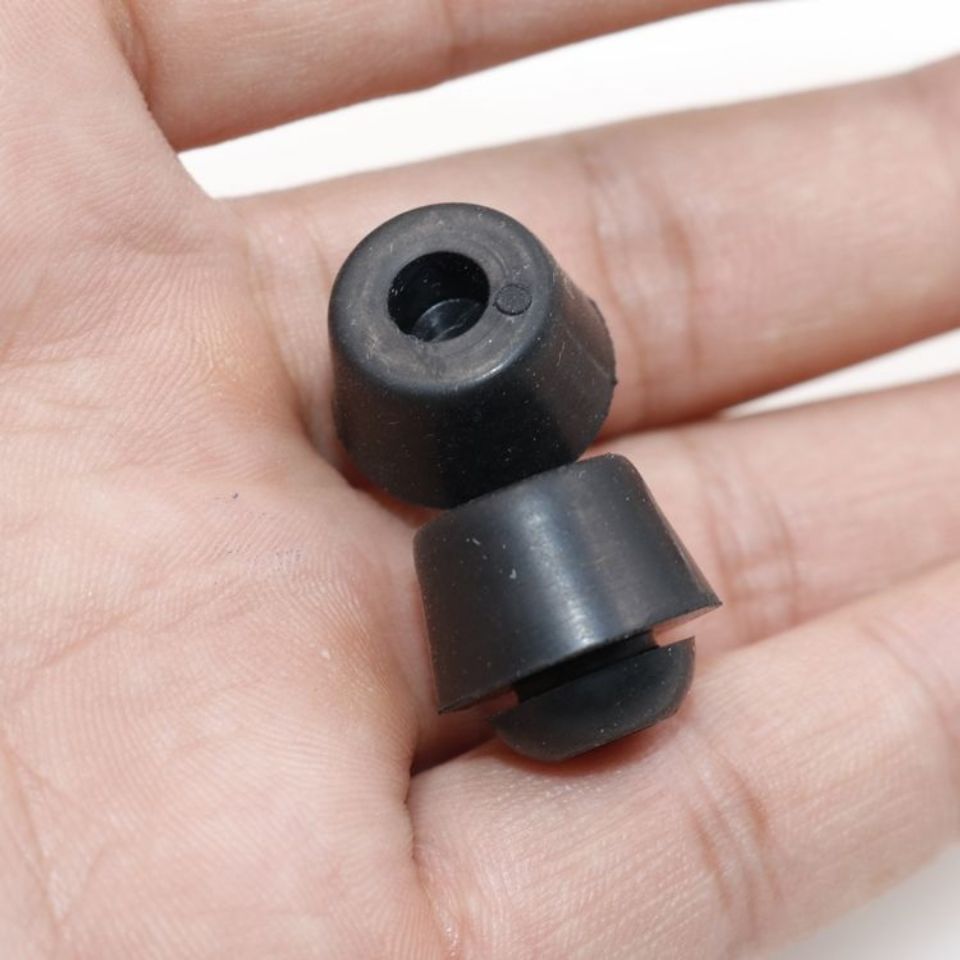 适用车门缓冲胶墩时代货车侧门减震胶垫防撞胶堵胶块胶粒橡胶墩