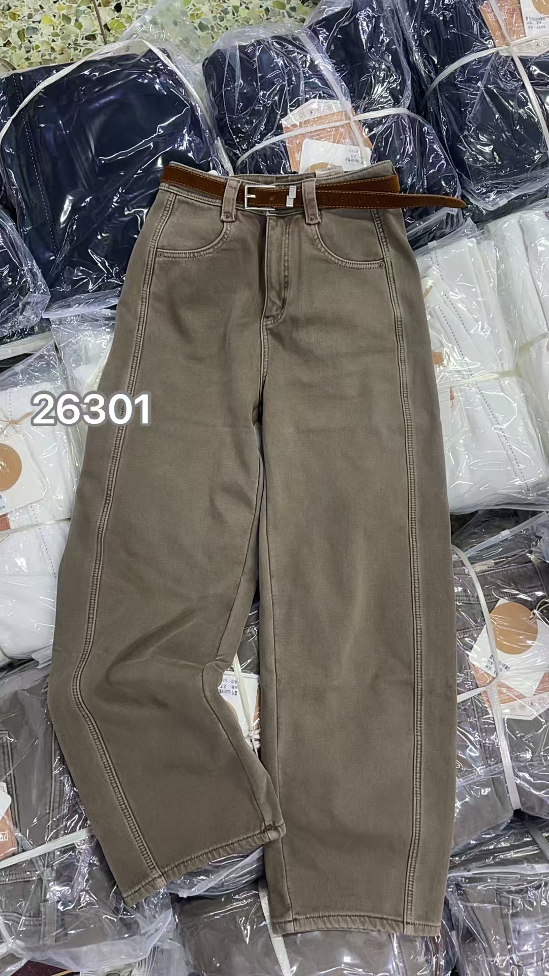 2N26301冬季新款加绒超柔弯刀裤百搭显瘦牛仔裤女欧货香蕉裤