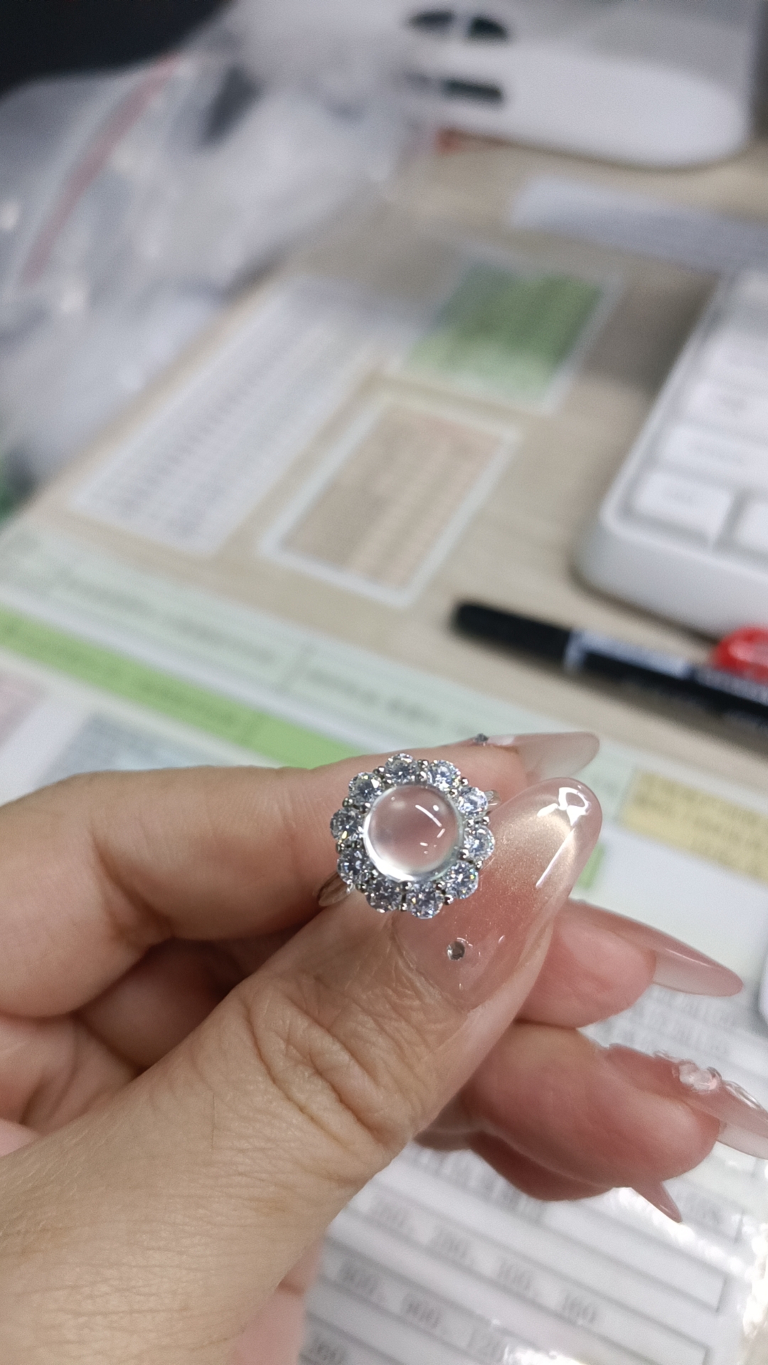 天然玉石俄料俄冰蓝钢蛋精美戒指太阳花款