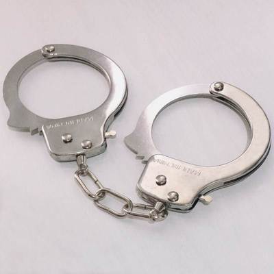 手铐正品钥匙男女生玩具手扣不锈钢情侣手拷合金加厚脚拷情侣玩具