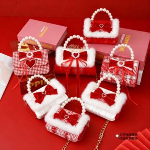 2026新年儿童手提包妆扮斜挎包可爱女童拜年喜庆送礼马年压岁钱包