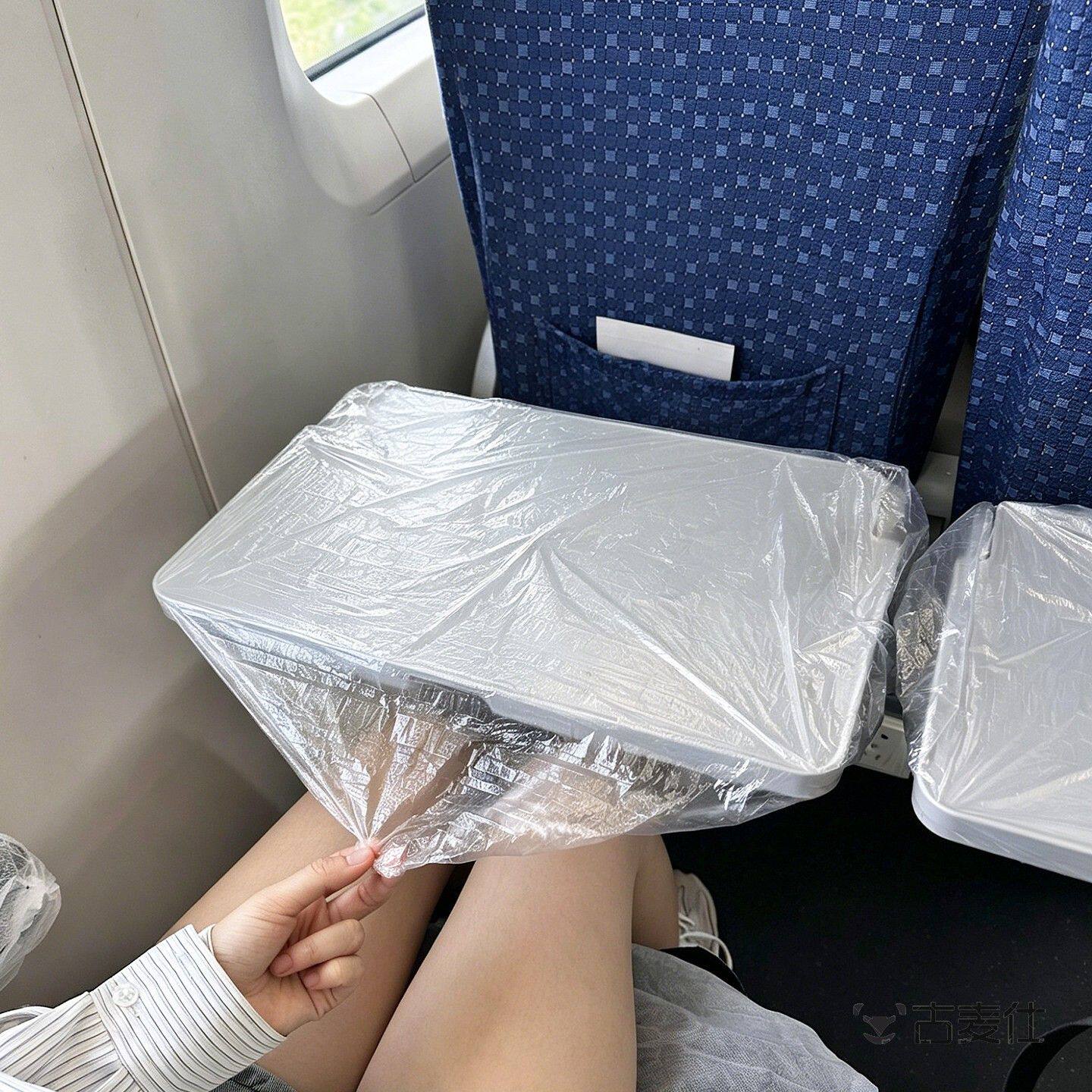 【旅行好物】一次性防尘罩小桌板高铁隔脏膜不织布座位套防护座垫