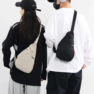 胸包女百搭高级感新款 休闲运动风腰包单肩小背包 手机斜挎包男时尚