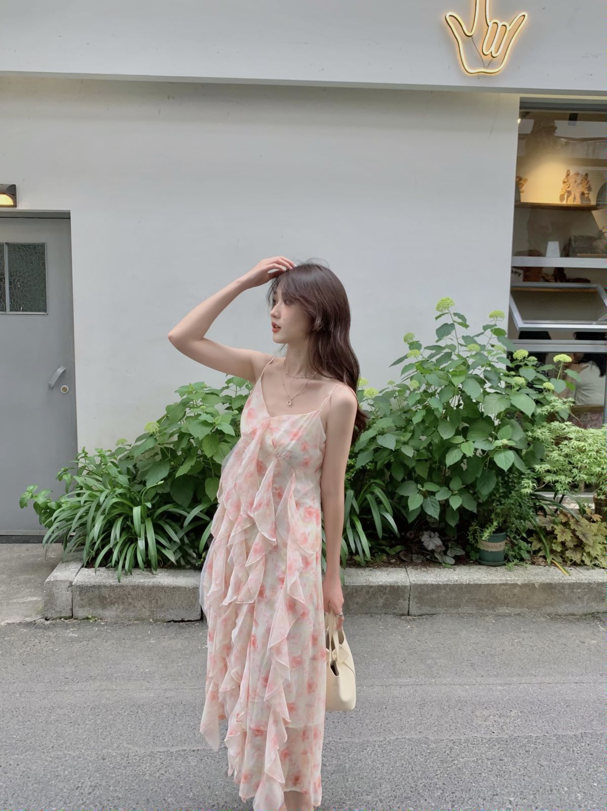 法式碎花高级感连衣裙中长款吊带裙夏季雪纺性格长裙