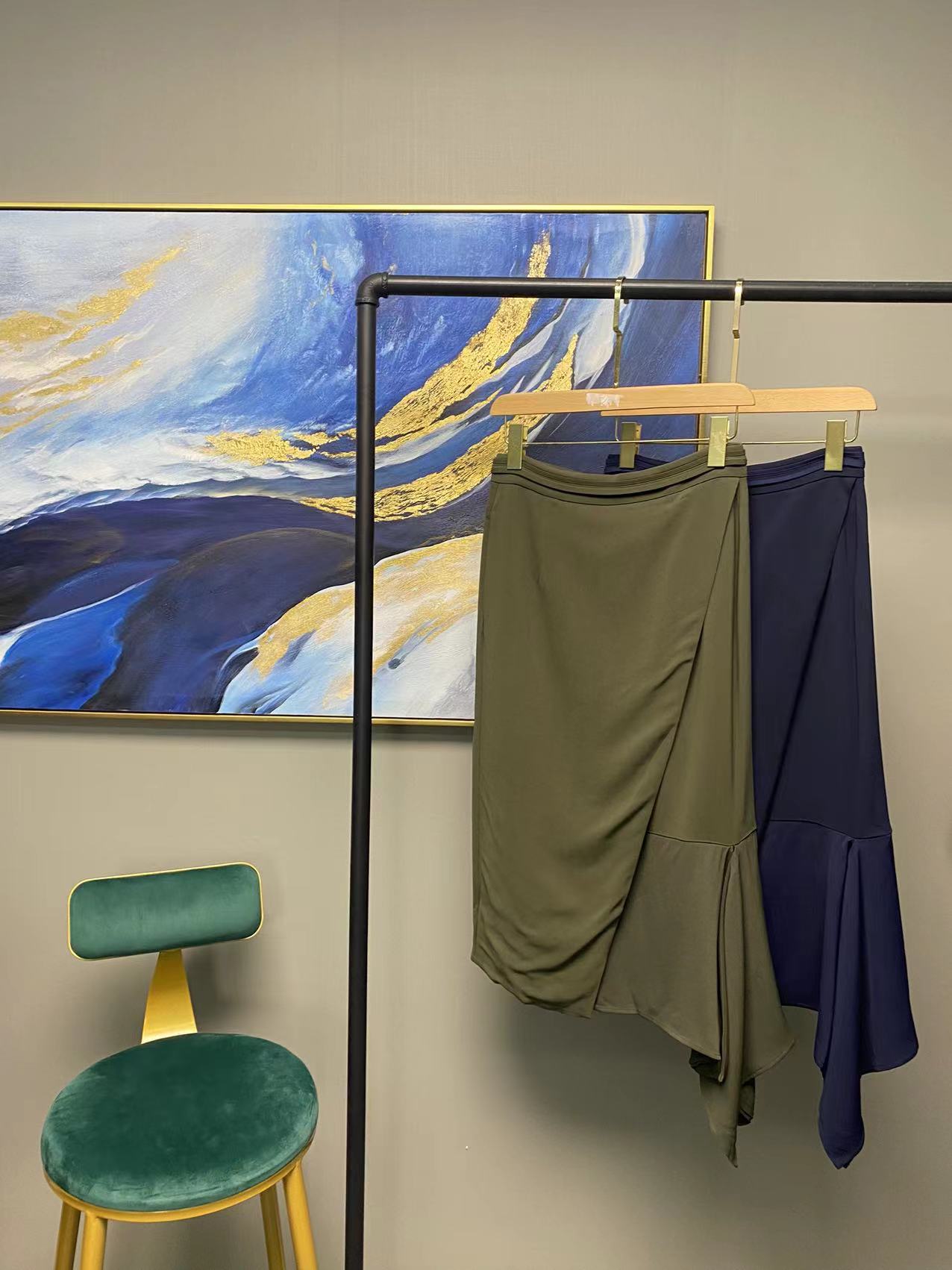 【依di素】中裙直筒走秀大牌风