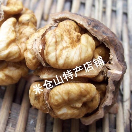 薄皮核桃500g大仁核桃 干核桃散装农家 原味纸皮核桃坚果干果,零食/坚果/特产,纸皮/薄皮核桃,淘宝优惠券,粉丝福利购,淘宝优惠卷