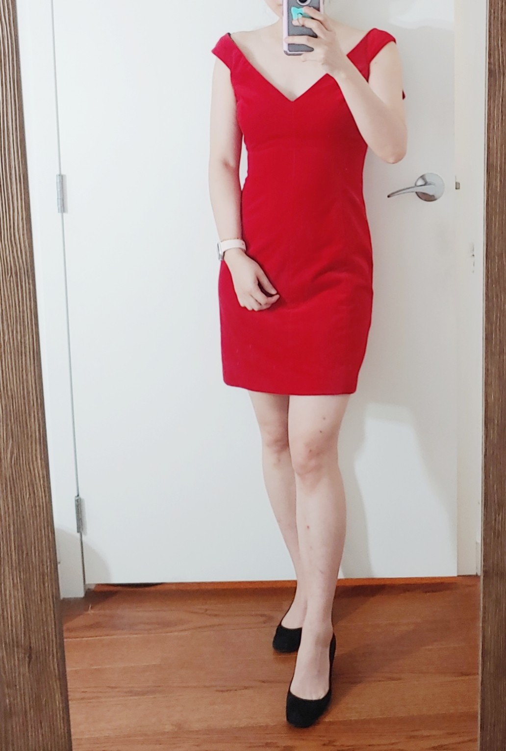 思思美代春夏新品红丝绒礼服裙图片