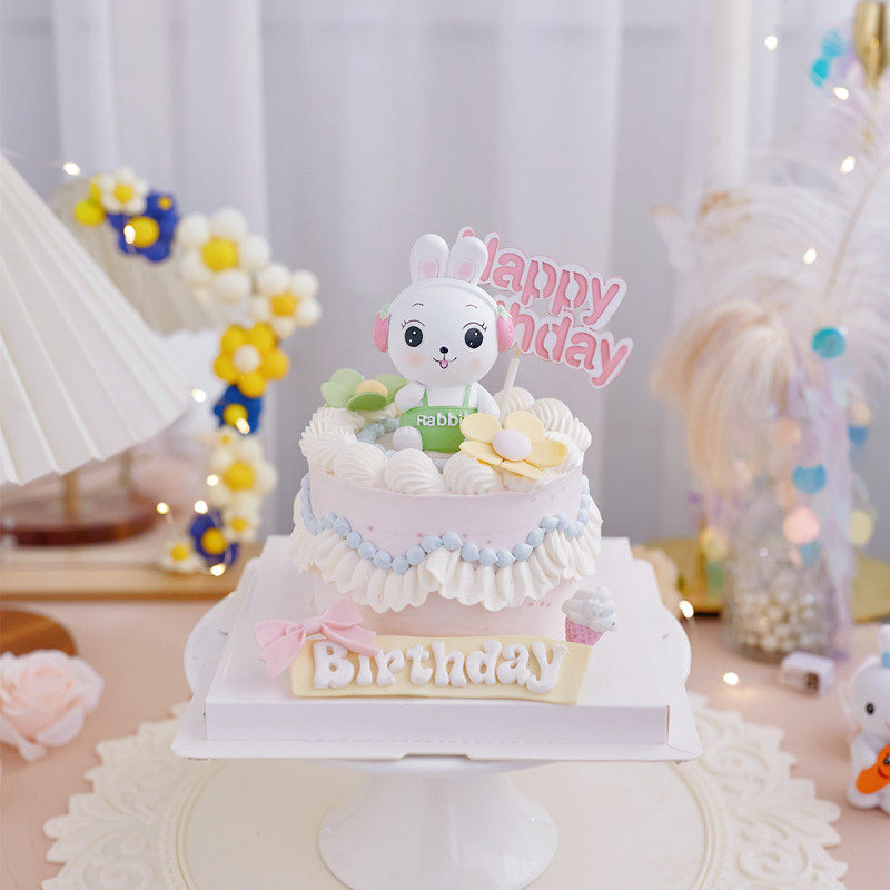 网红卡通耳机兔玩偶摆件森系蛋糕摆件小宝宝生日儿童烘焙蛋糕装饰
