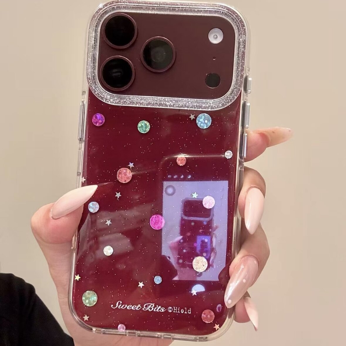 ins酒红底彩色星球圆边双层适用苹果18promax手机壳iPhone17新款保护套16/15/14全包硅胶防摔日韩