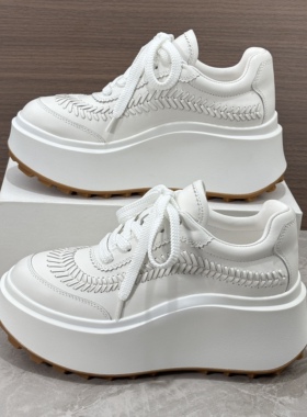 欧洲站2026年春季新款真皮厚底松糕鞋欧货增高小白鞋白色老爹鞋女