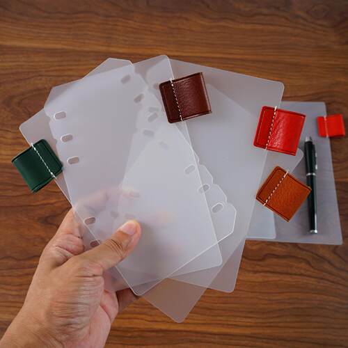 牛皮活页手账PP笔插隔页头层雾蜡