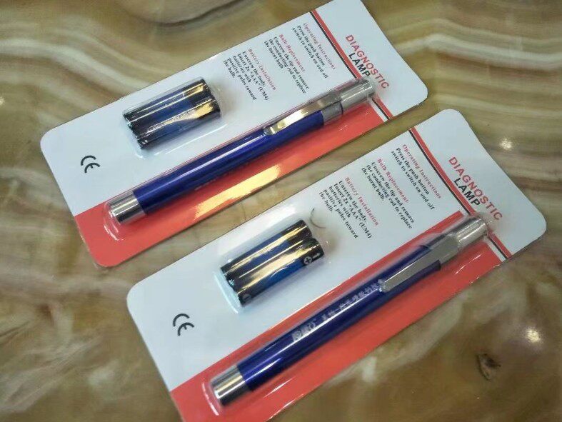 LED 펜 라이트 알루미늄 합금 펜 라이트 구강 안과 학생 라이트 의사 배터리 카드 포장 라이트 펜