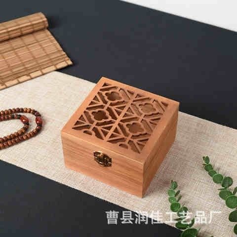 定制木质包装盒创意携带式首饰盒镂空雕刻收纳盒产地货源_虎窝淘