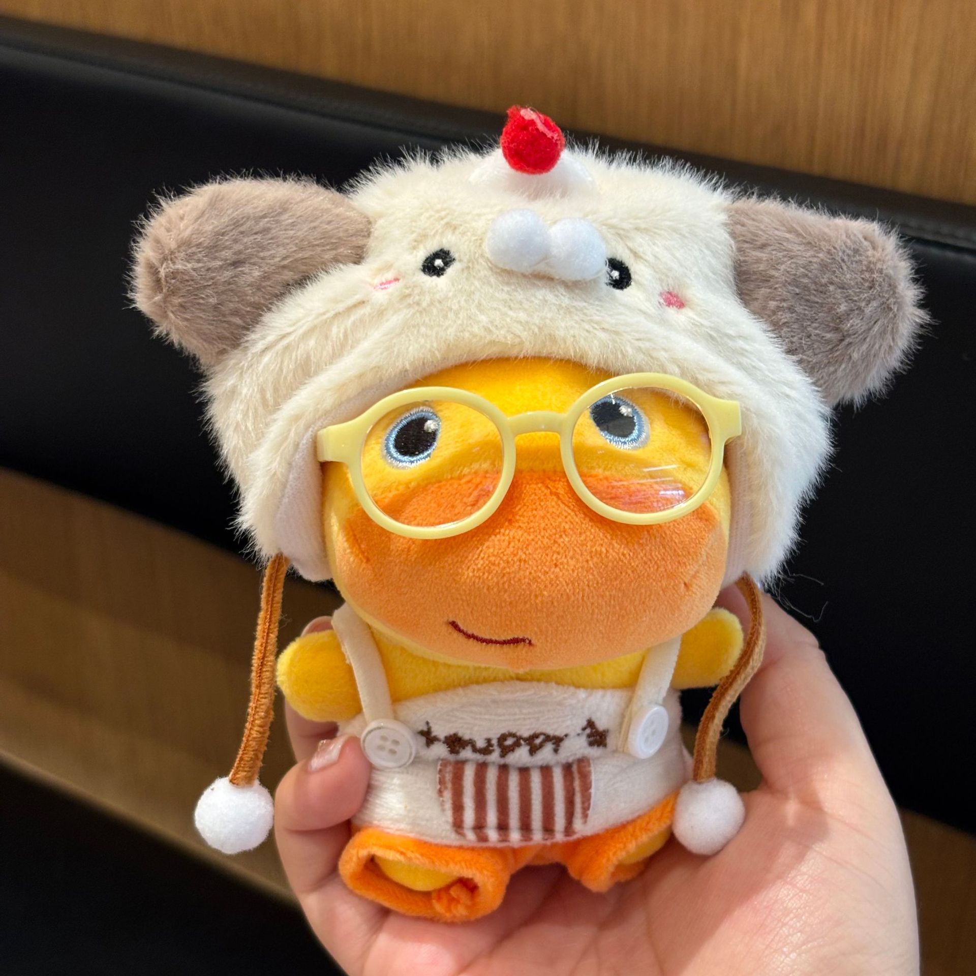 正版可换装水豚玩偶噜噜毛绒挂件