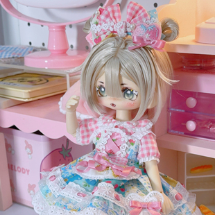 春田格子手作原创6分BJD娃衣熊妹小6尺寸衣服蓝色田园格子草莓裙