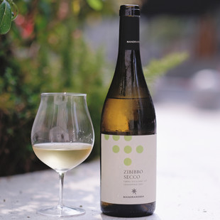 意大利西西里Mandrarossa麝香葡萄干白zibibbo 香水瓶 被打翻