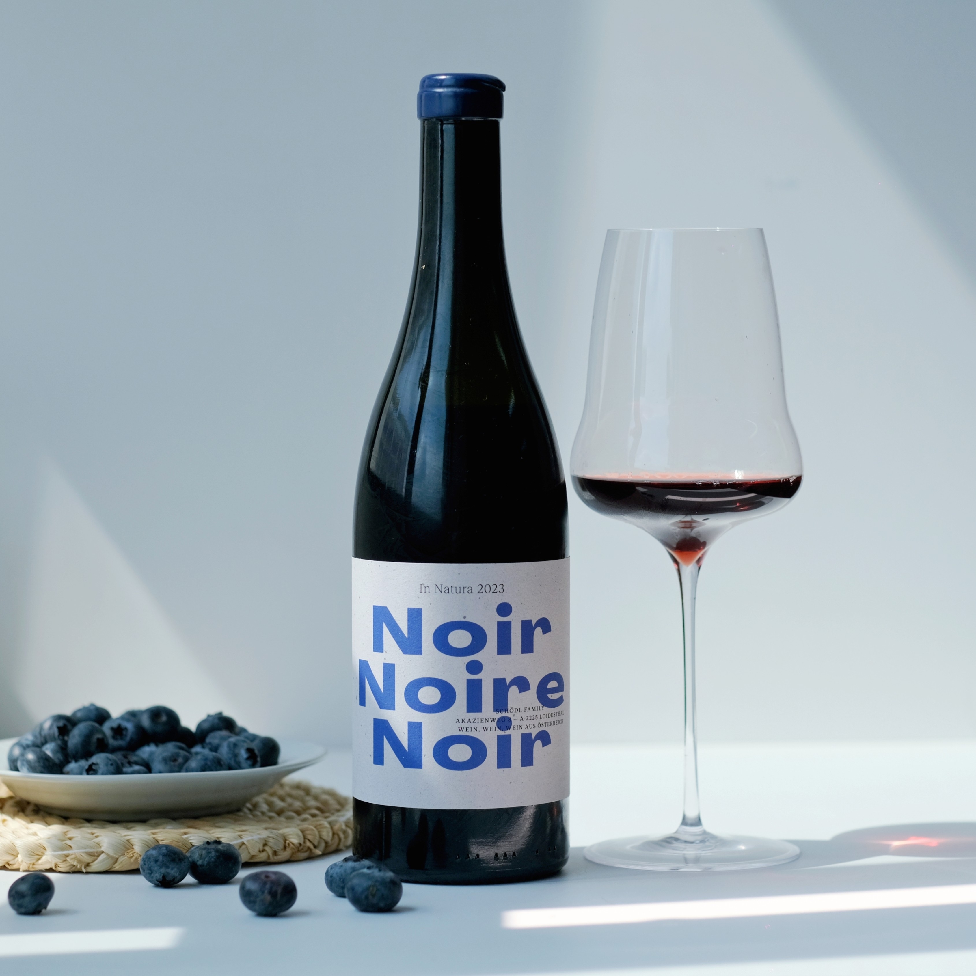 轻柔精致诗歌德酒庄黑皮诺干红