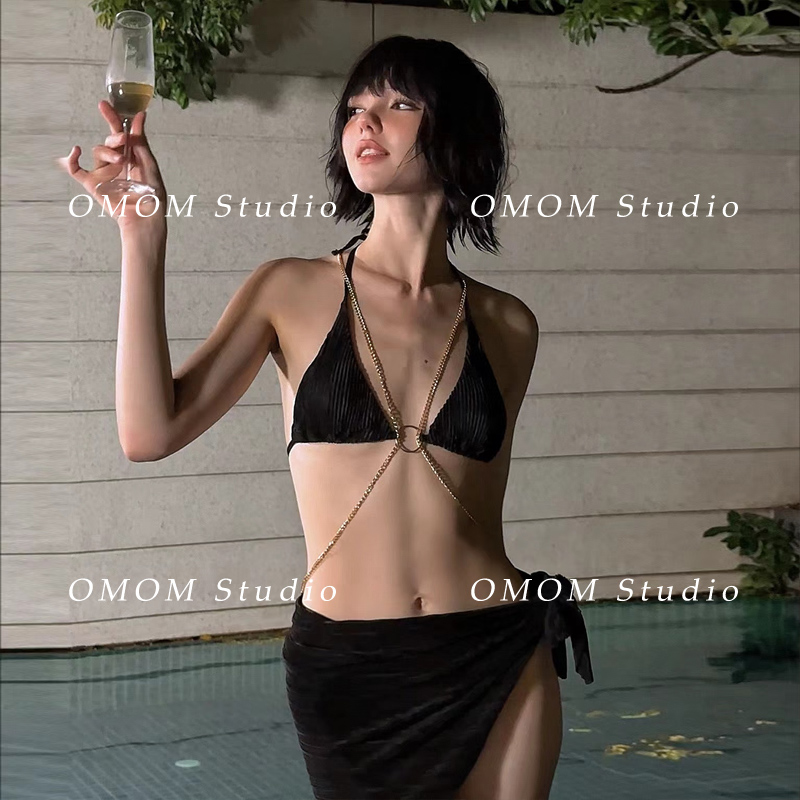 omom纯欲比基尼三件套
