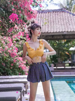 OMOM swimsuit female two-piece three-piece conservative small chest gathering ins Wind Sanya bath suit student swimwear