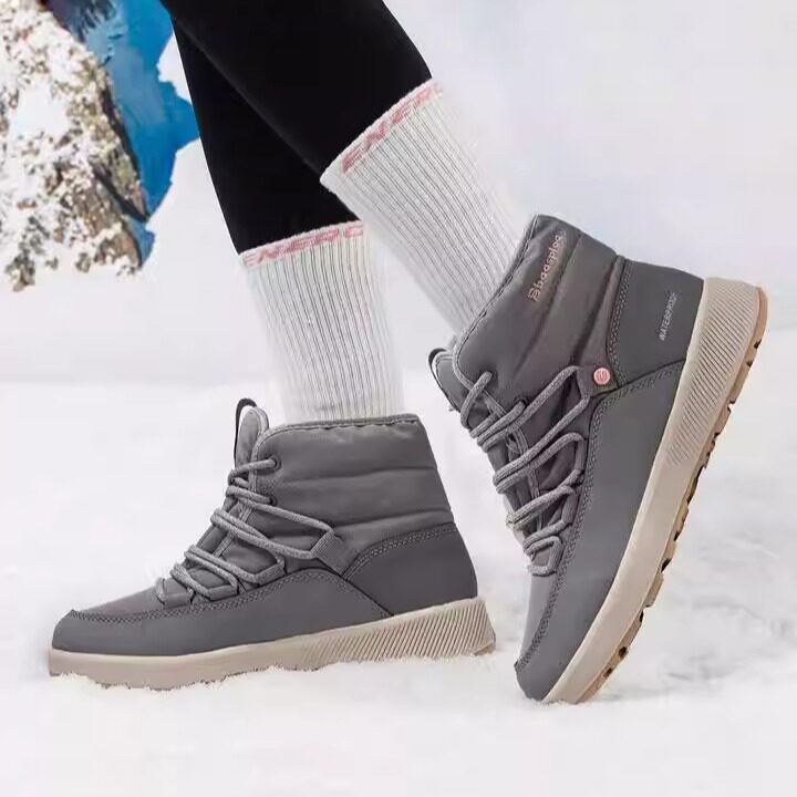 出俄罗斯冬季户外雪地靴女加绒加厚保暖女短靴耐磨防滑厚底棉鞋,户外/登山/野营/旅行用品,雪地靴,淘宝优惠券,粉丝福利购,淘宝优惠卷