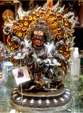 尼泊尔1尺佛像黑六臂玛哈嘎拉