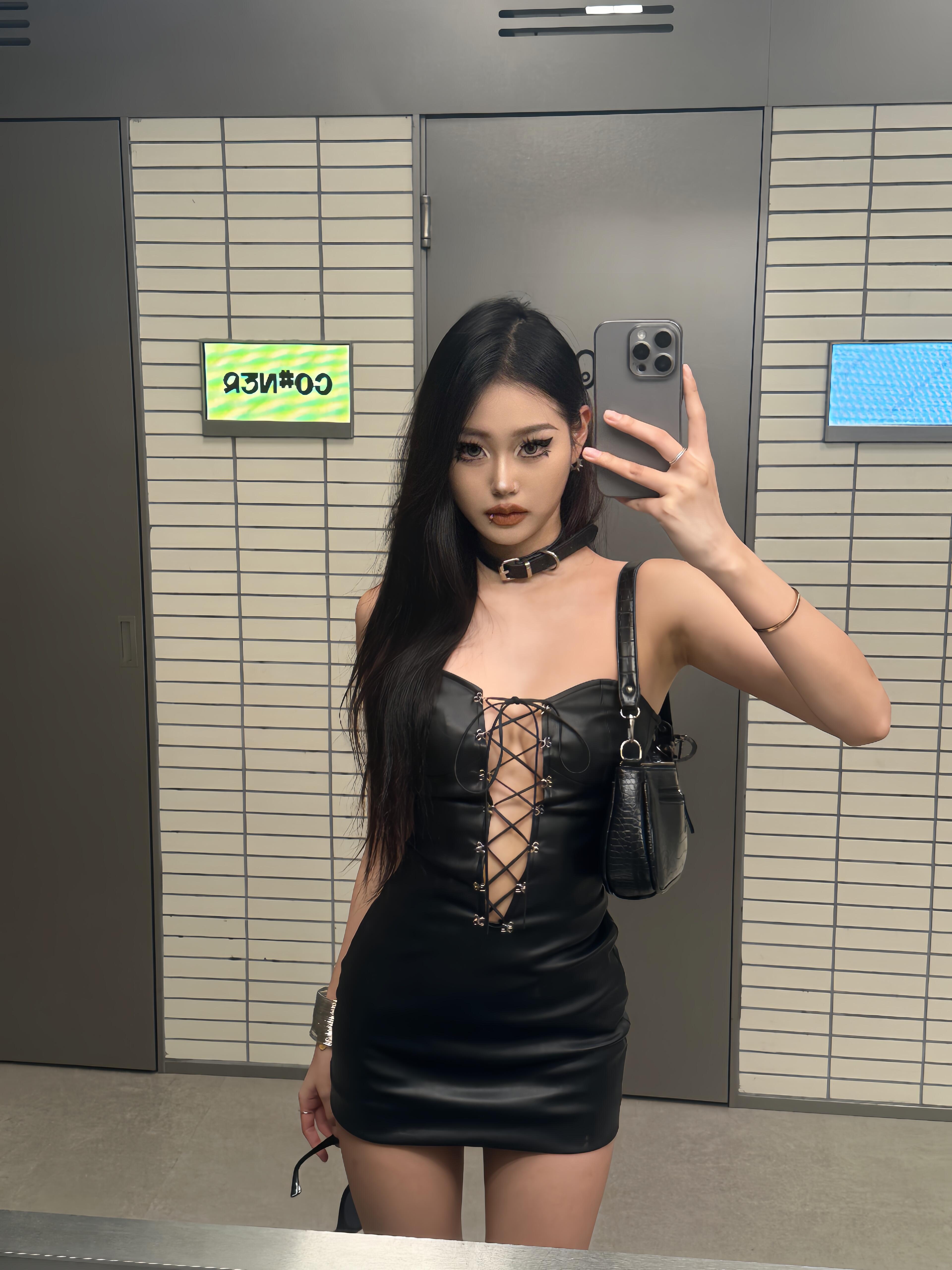 thumbnail for European and American hot girl style black lace-up dress 2024 new sexy cut-out hip leather skirt