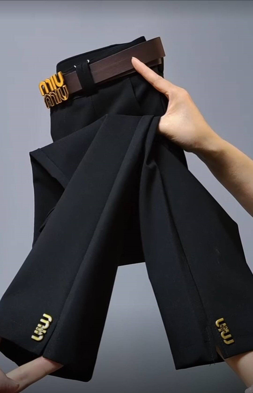 烟管裤女小西裤2026年秋冬新款韩版显瘦直筒裤百搭气质简约休闲裤