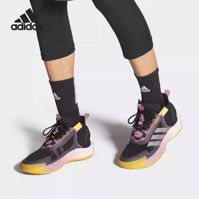 Adidas阿迪达斯男实战耐磨篮球鞋