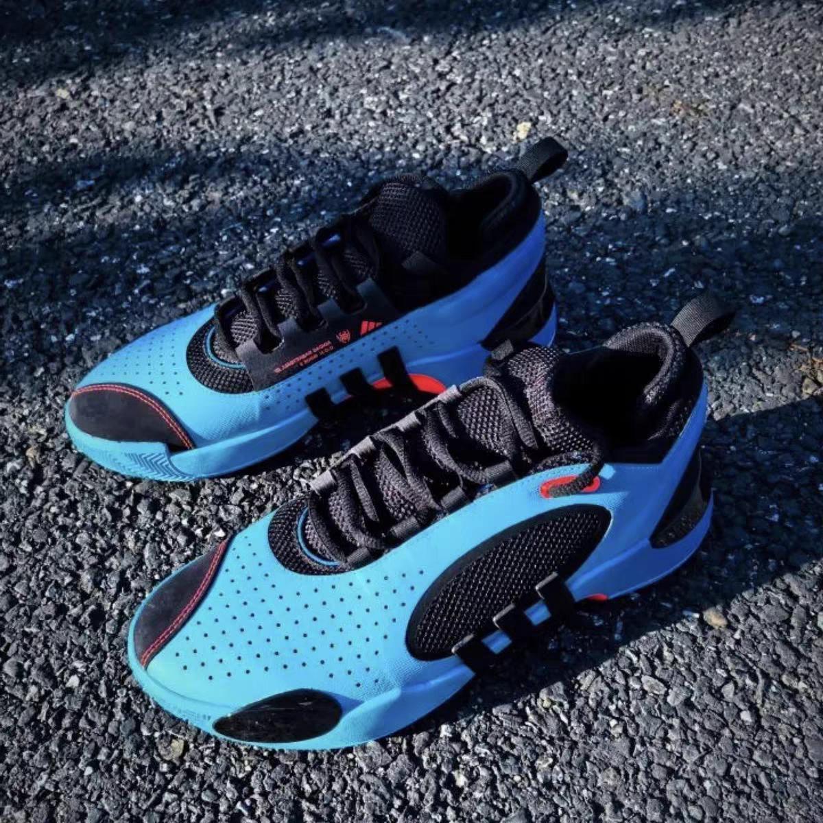 Adidas阿迪达斯男子篮球鞋