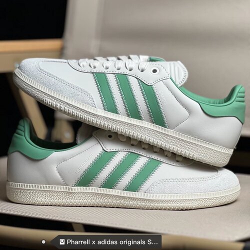 AdidasHUMANRACESAMBA板鞋