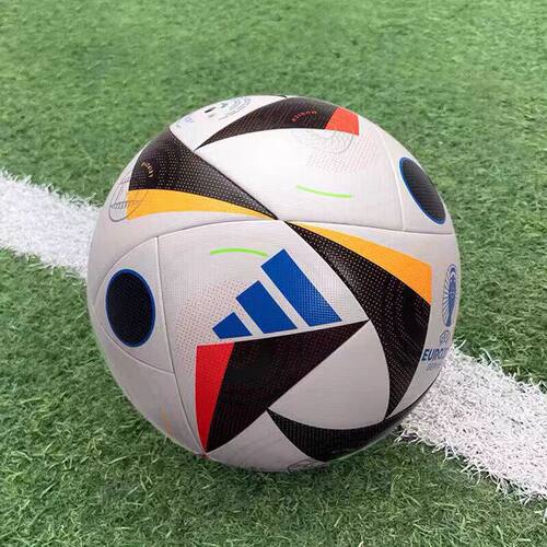 Adidas阿迪达斯5号比赛同款足球