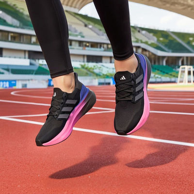 Adidas男女款缓震训练跑步鞋