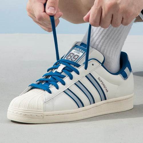 Adidas阿迪达斯贝壳头板鞋