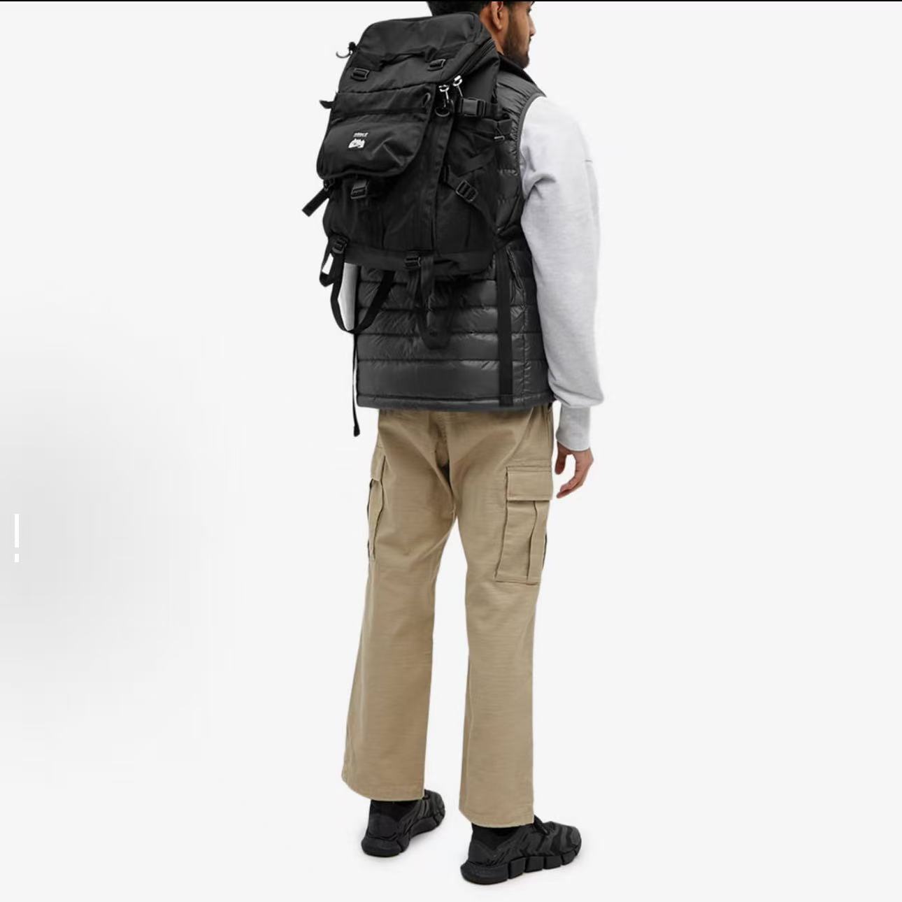 Adidas阿迪达斯男女同款双肩包