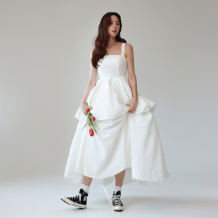 Veils设计师款个性可爱华夫格吊带蓬蓬裙婚纱旅拍影楼领证轻婚纱