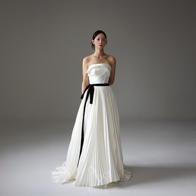 Veils百褶一字肩两穿婚纱